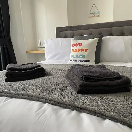 Our Happy Place * 스카버러